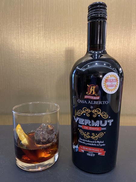 img2_Vermut Pack 2 botellas 0.75 ls. (envejecido 12 meses)
                        producto